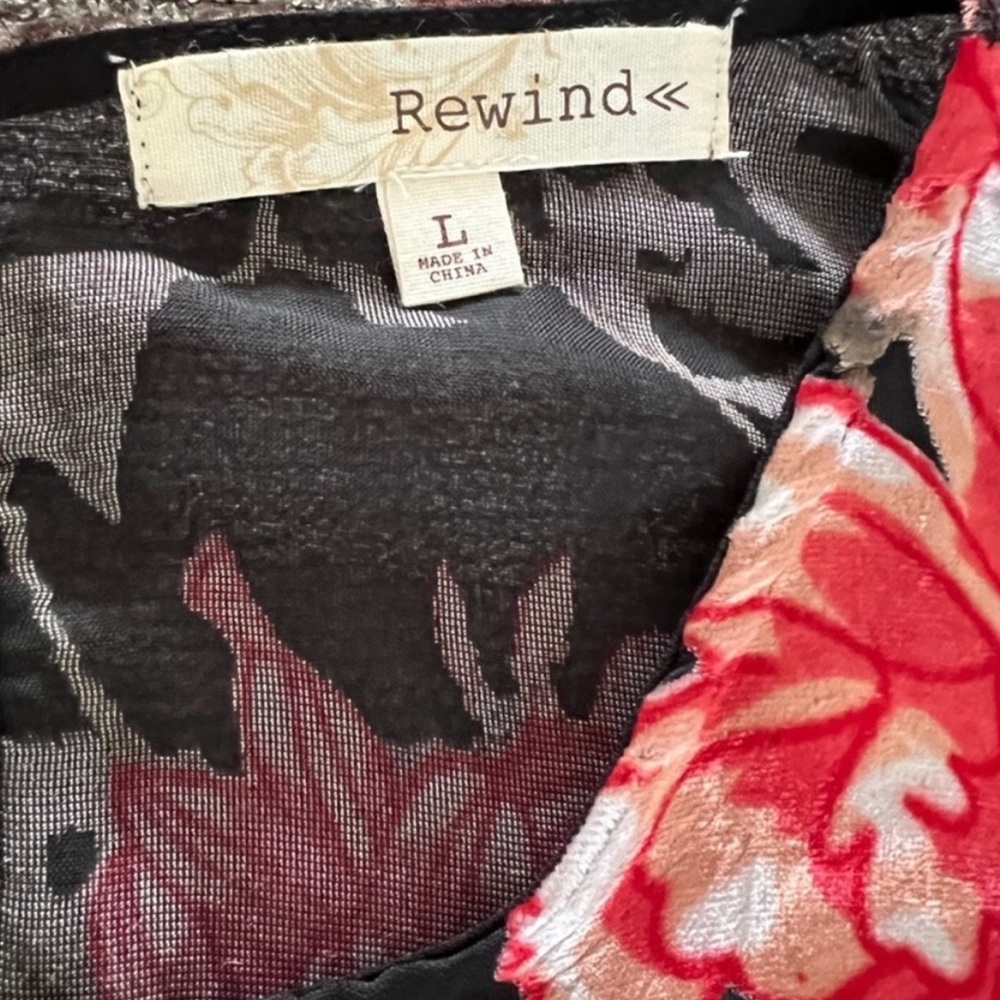 3 Item Bundle- Burgundy and black lace and floral tops - Picture 7 of 11